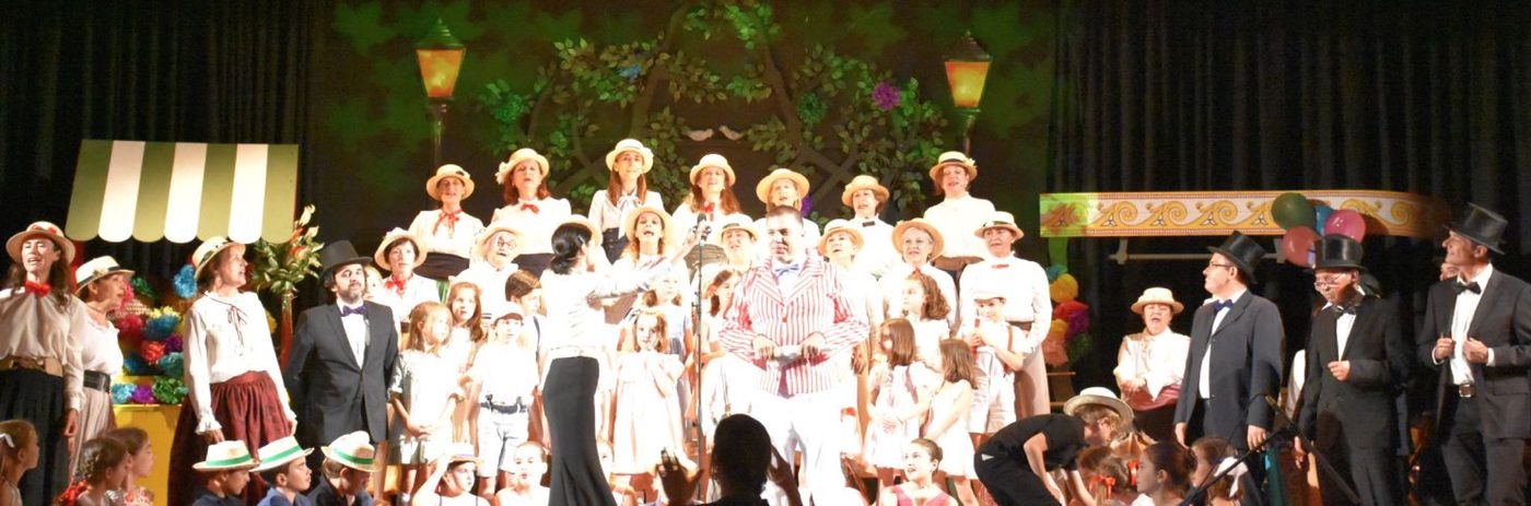 Schola Cantorum Maristas de Valencia en escena
